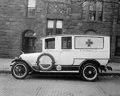 Private Ambulance WW Chambers 1920s Vintage 8x10 Reprint Of Old Photo - Photoseeum