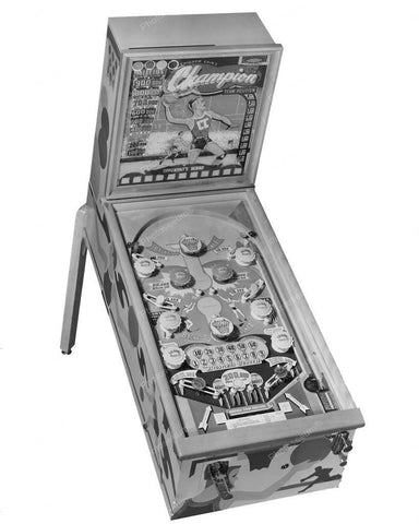 Chicago Coin Champion Pinball Machine 1949 8x10 Reprint Of Old Photo - Photoseeum