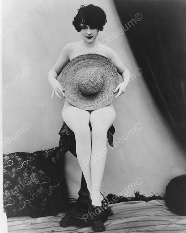 Lady Poses Nude With Hat! 1900s 8x10 Reprint Of Old Photo - Photoseeum