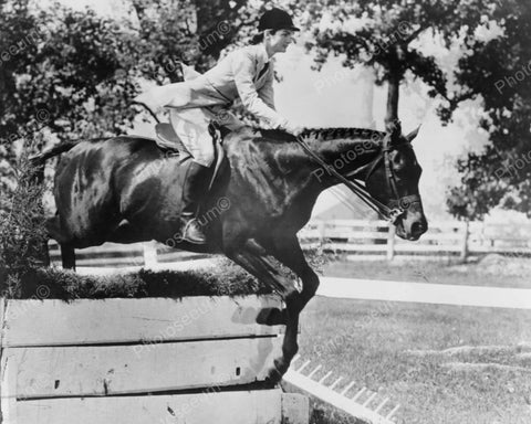 Jackie Kennedy US First Lady Jumps Horse Vintage 1960s Reprint 8x10 Old Photo - Photoseeum