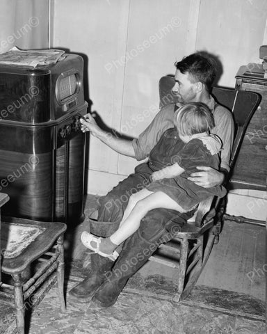 Father And Daughter Listening To Radio 1940's Vintage 8x10 Reprint Of Old Photo - Photoseeum