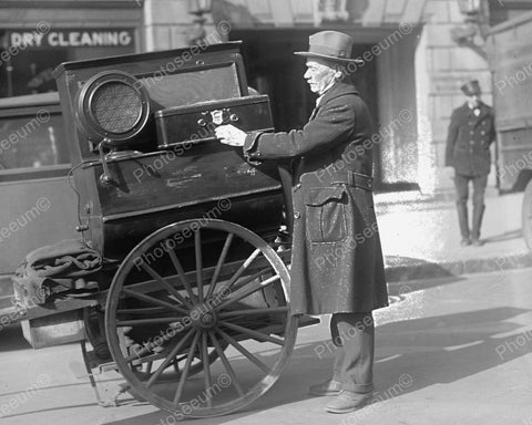Man With Portable Cart Radio 1920's Vintage 8x10 Reprint Of Old Photo - Photoseeum