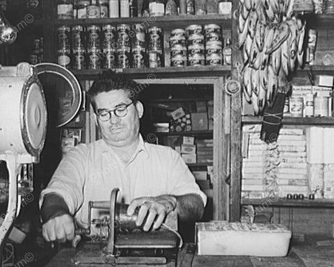 General Store Owner Slicing Baloney 1930 8x10 Reprint Of Old Photo - Photoseeum