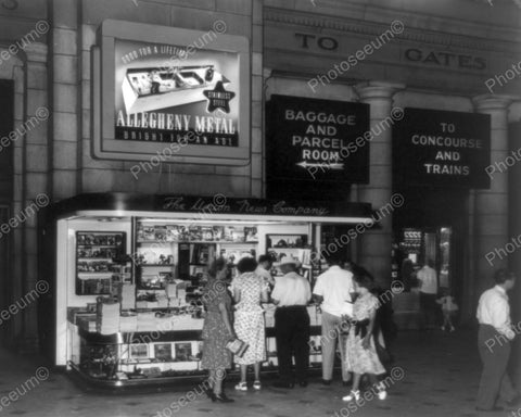 The Union News Store Station Washington 1930s Vintage 8x10 Reprint Of Old Photo - Photoseeum