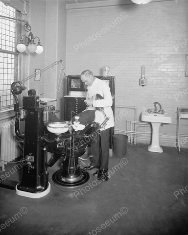 Dentist Office 1920's Vintage 8x10 Reprint Of Old Photo - Photoseeum