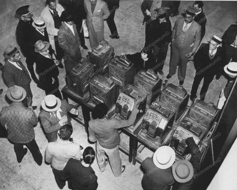 Cuba Slot Machine Casino Vintage 8x10 Reprint Of Old Photo - Photoseeum