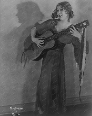 Mary Pickford Playing Guitar 1923 Vintage 8x10 Reprint Of Old Photo - Photoseeum