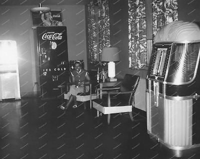 Coca-Cola Vending Machine & AMI-B Jukebox Vintage 8x10 Reprint Of Old Photo - Photoseeum