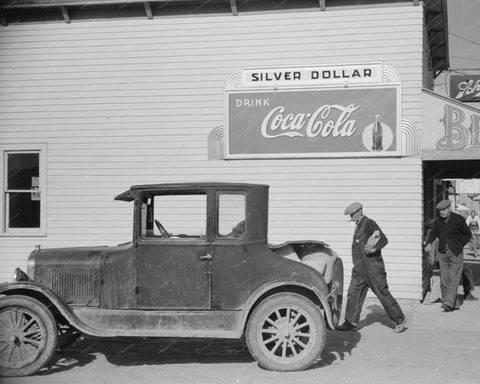 Silver Dollar Coca Cola Sign 1939 Vintage 8x10 Reprint Of Old Photo - Photoseeum