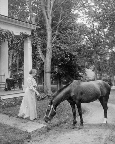 Helen Keller With Horse 1907 Vintage 8x10 Reprint Of Old Photo - Photoseeum