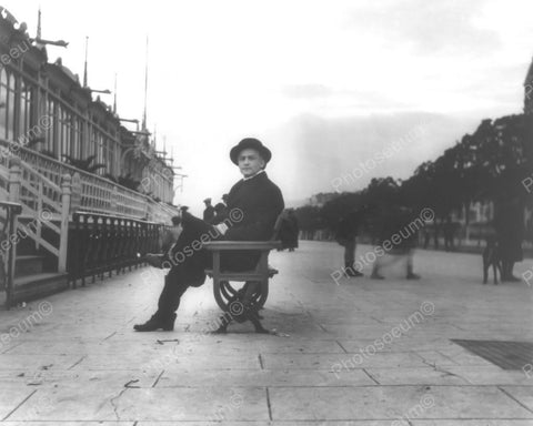 Houdini Sits On Bench At Train Station 8x10 Reprint Of Old Photo - Photoseeum