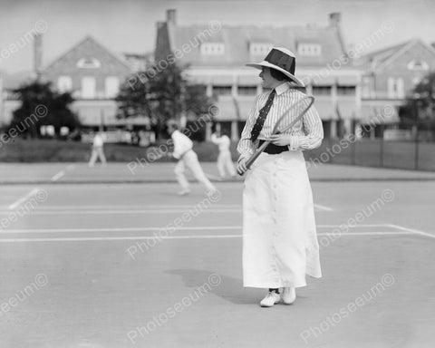 Lady Women's Tennis In Long Skirt 1913 8x10 Reprint Of Old Photo - Photoseeum