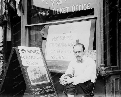 Steamship Ticket Office Strike Scene 8x10 Reprint Of Old Photo - Photoseeum