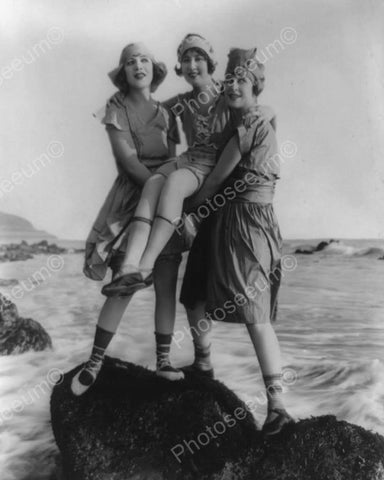 Mack Sennetts Girls Frolic At  Beach 8x10 Reprint Of Old Photo - Photoseeum