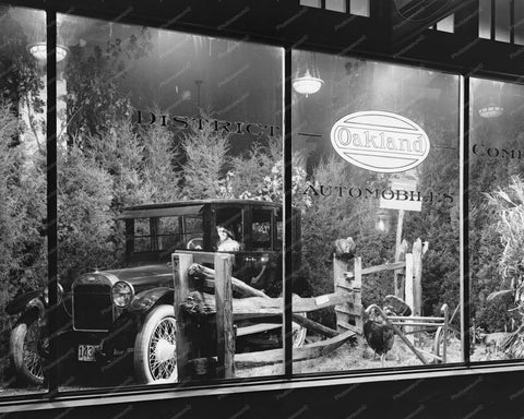 Oakland Auto Car Showroom  1920 Vintage 8x10 Reprint Of Old Photo - Photoseeum