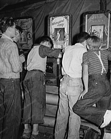 Penny Arcade Peep Movie Machines 1940s 8x10 Reprint Of Old Photo - Photoseeum