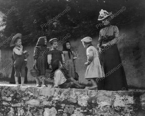 Victorian Lady & Children On Fun Stroll! 8x10 Reprint Of Old Photo - Photoseeum