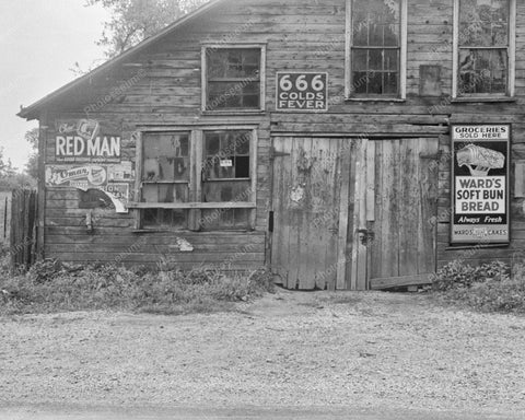 Wards Soft Bun Bread Barn Sign 1938 Vintage 8x10 Reprint Of Old Photo - Photoseeum