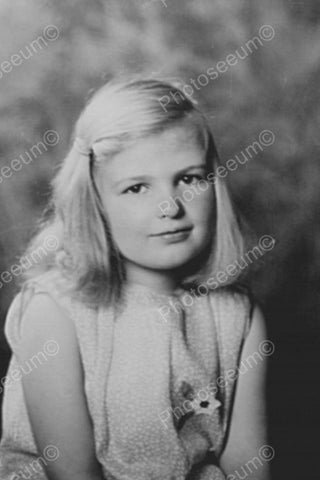 Pretty Young Girl In Classic Portrait 4x6 Reprint Of Old Photo - Photoseeum