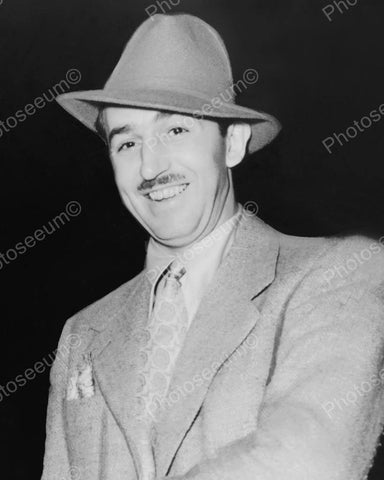 Walt Disney With Hat 1938 Vintage 8x10 Reprint Of Old Photo - Photoseeum