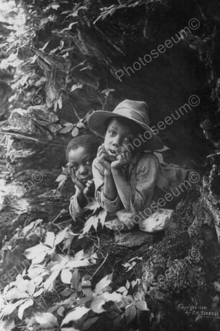 Small Black Children Look Out Forest Cave Old 4x6 Reprint Of Photo - Photoseeum