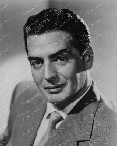 Victor Mature Classic Portrait 1950s 8x10 Reprint Of Old Photo - Photoseeum