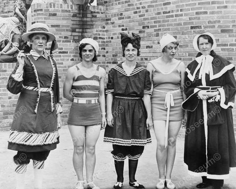 Women Pose In Evolution Of Bathing Suits 8x10 Reprint Of Old Photo - Photoseeum