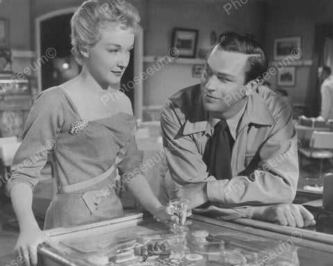 A Couple With Woodrail Pinball Machine 1953 Vintage 8x10 Reprint Of Old Photo - Photoseeum