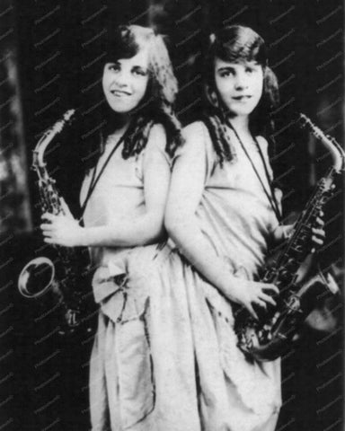 Siamese Twin Girls With Saxophones 1920s 8x10 Reprint Of Old Photo - Photoseeum
