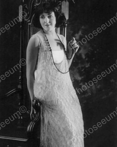 Pretty Flapper Girl 1920s 8x10 Reprint Of Old Photo - Photoseeum