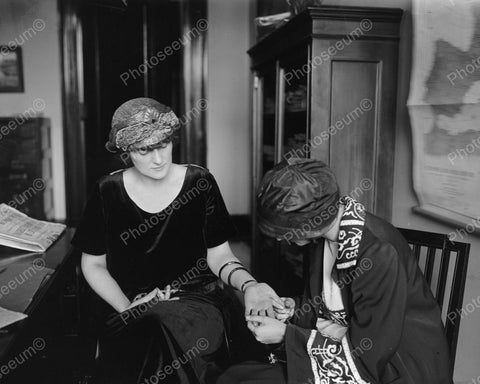 Hand Being Read By Fortune Teller1924 Vintage 8x10 Reprint Of Old Photo - Photoseeum