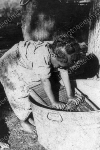 Little Black Girl Uses Washing Board Old 4x6 Reprint Of Photo - Photoseeum