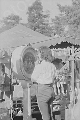 Kentucky Fair Guess Your Weight Scale  4x6 Reprint Of Old Photo - Photoseeum