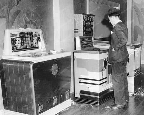 Slot Machine Keeney's Bonus Super Bell Console 1948 8x10 Reprint Of Old Photo - Photoseeum