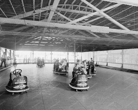 Glen Echo Park Vintage Scooter Riders! 8x10 Reprint Of Old Photo - Photoseeum