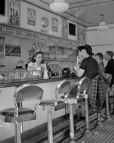 White Tower Diner Waitress At Counter 8x10 Reprint Of Old  Photo - Photoseeum