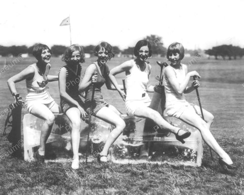 Golf Girls Sit On Huge Ice Block! 8x10 Reprint Of Old Photo - Photoseeum