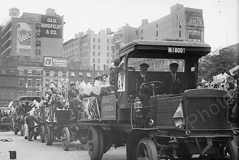 Coney Island Orphans visiting 1910s 4x6 Reprint Of Old Photo - Photoseeum