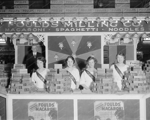 Food Show With Foulds Girls 1920s 8x10 Reprint Of Old Photo - Photoseeum