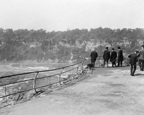 Niagara River People At Look Out Old 8x10 Reprint Of Photo - Photoseeum