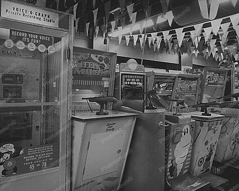 Rifle & Gun Shooting Gallery In Arcade 8x10 Reprint Of Old Photo - Photoseeum