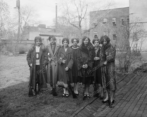 Girls Rifle Team 1920s Vintage 8x10 Reprint Of Old Photo - Photoseeum