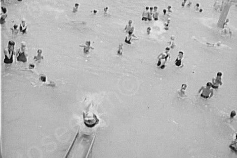 Glen Echo Bathers Water Slides 1940s 4x6 Reprint Of Old Photo - Photoseeum