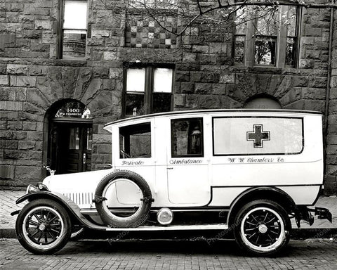 Private Ambulance Vintage 8x10 Reprint Of Old Photo - Photoseeum