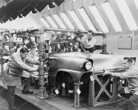 Ford Auto Workers On Assembly Line 8x10 Reprint Of Old Photo - Photoseeum