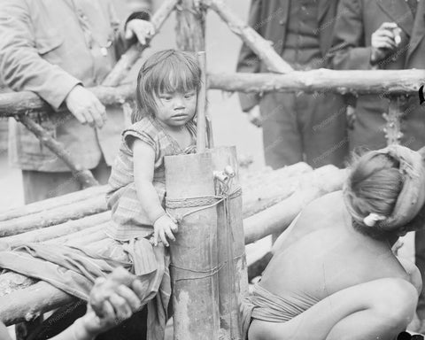 Sad Little Filipino Girl Coney Island 8x10 Reprint Of Old Photo - Photoseeum