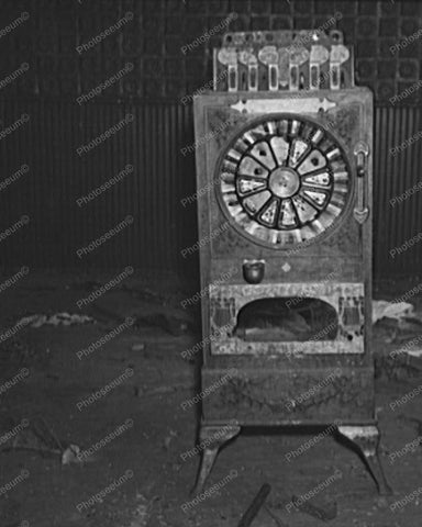 Slot Machine Upright Caille Detroit Musical Floor Slot 8x10 Reprint Of Old Photo - Photoseeum