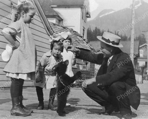 Little Girls & Baby Black Bear! Vintage 8x10 Reprint Of Old Photo - Photoseeum