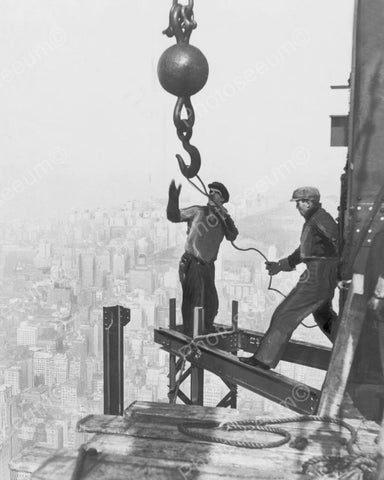 Iron Workers On Empire State Building 1931 Vintage 8x10 Reprint Of Old Photo - Photoseeum