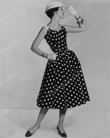 Fashion Model Polka Dot Dress Pose 1900s 8x10 Reprint Of Old Photo - Photoseeum